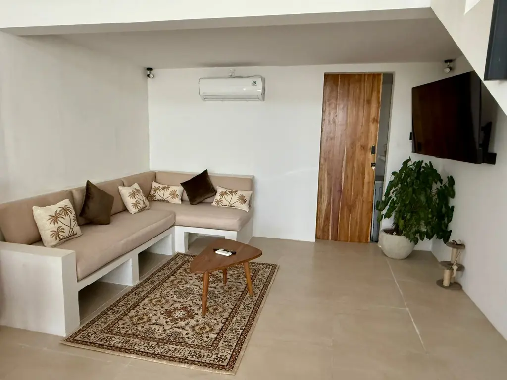 Standalone 1BR Minimalist Modern Home — image 3