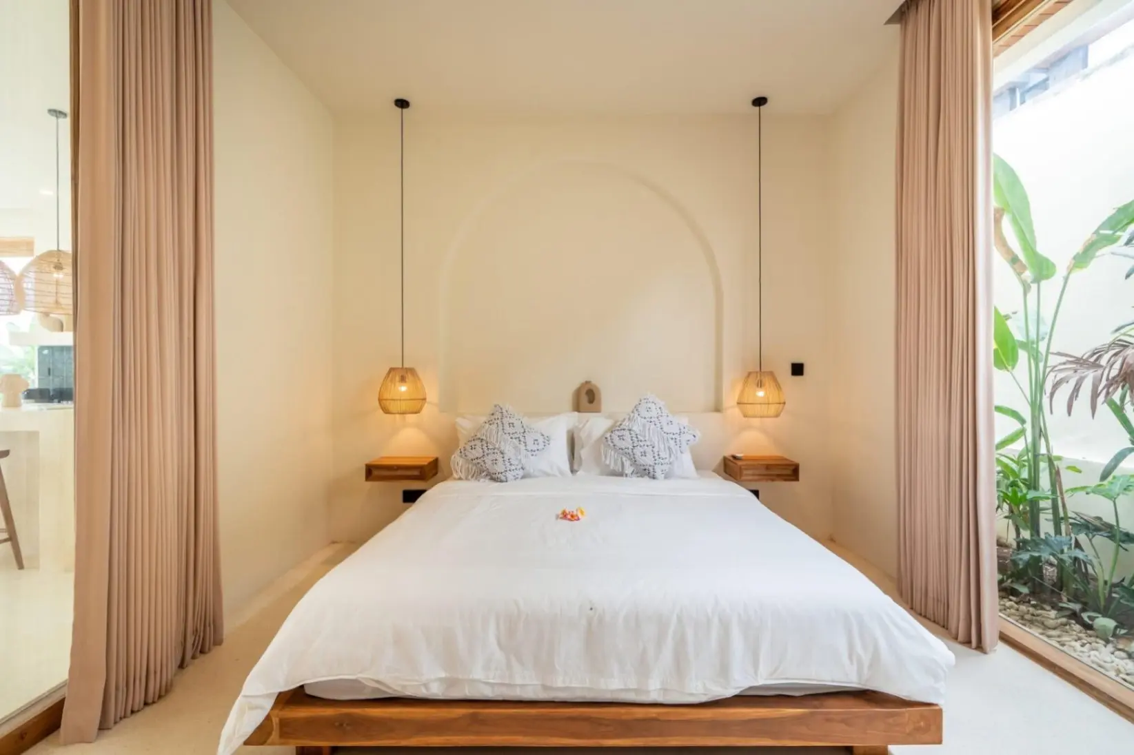 Tumbak Bayuh 3-bedroom — image 3