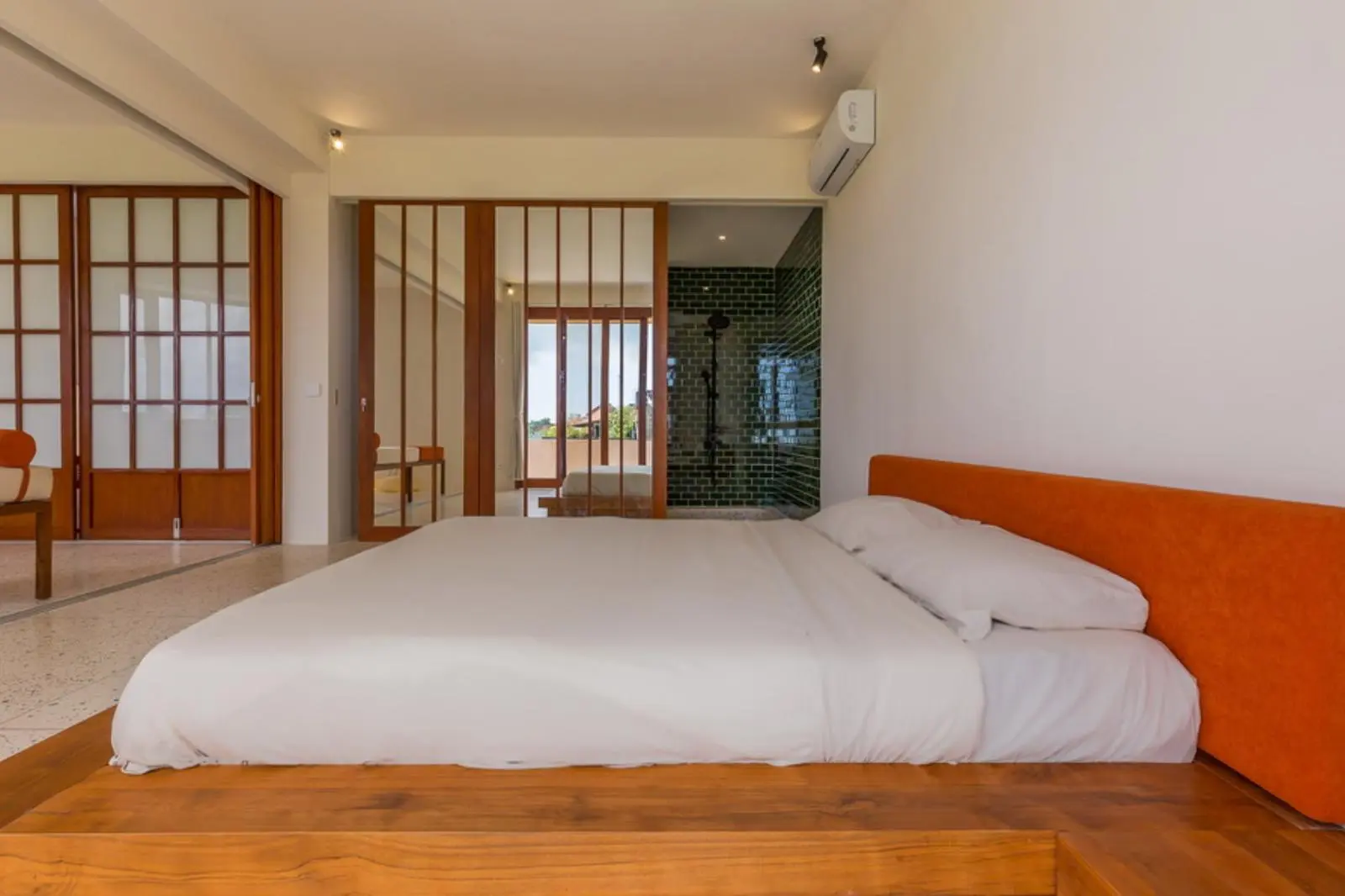 Stunning Villa at Kedungu for Annual Lease — image 4
