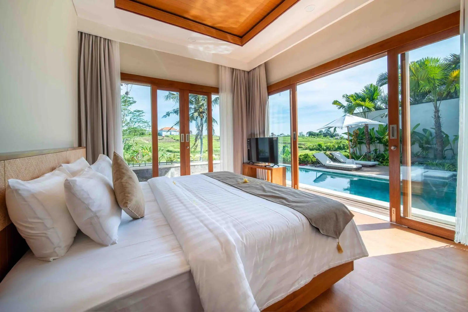 2-Bedroom Villa with Rice Fields View – Tumbak Bayuh — image 2