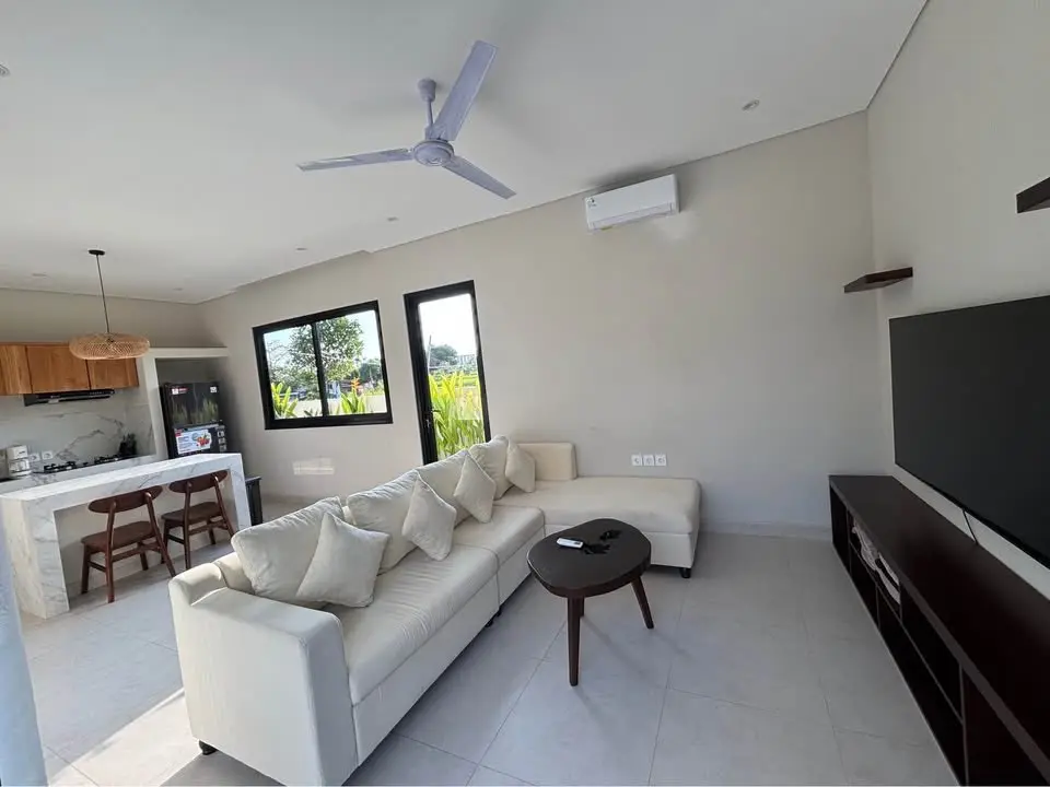Modern 2 Bedrooms Vila in Padonan — image 3