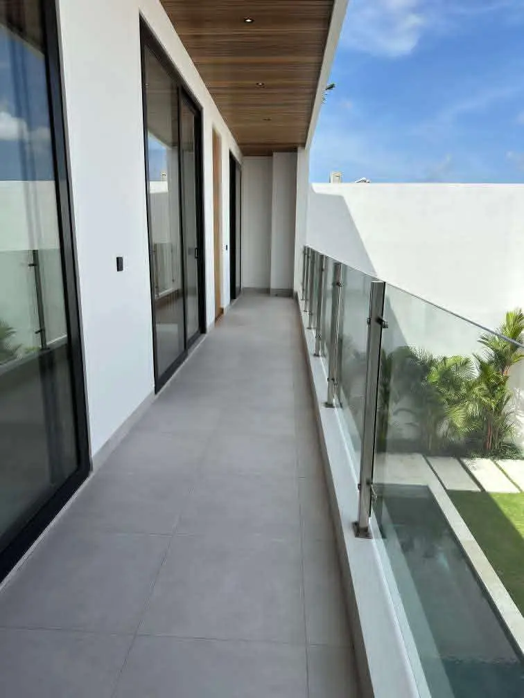 Tumbak bayuh 4-bedroom — image 1
