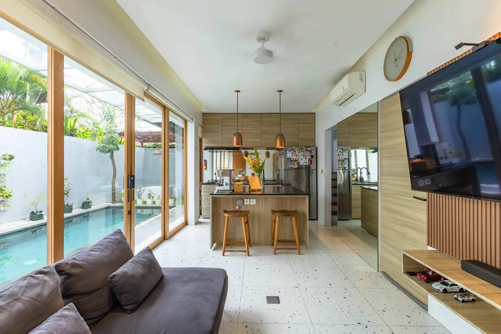 NEGOTIABLE - 3BR Villa Near Intl. School — image 2