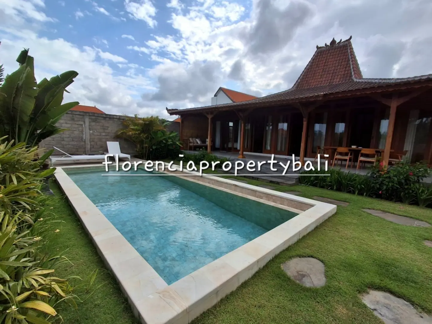 (FW004SA-S) Sanur Villa – Your Tropical Paradise Home in Bali