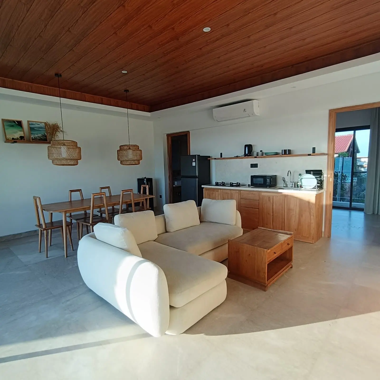 Quiet Sunset Villa