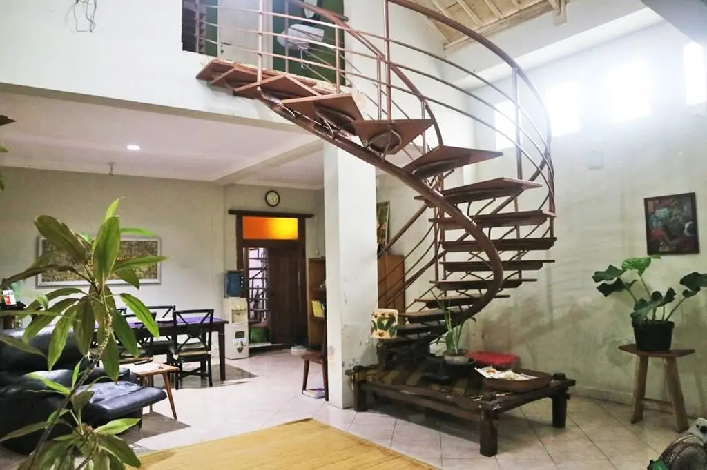 Kerobokan 3BR House — image 1