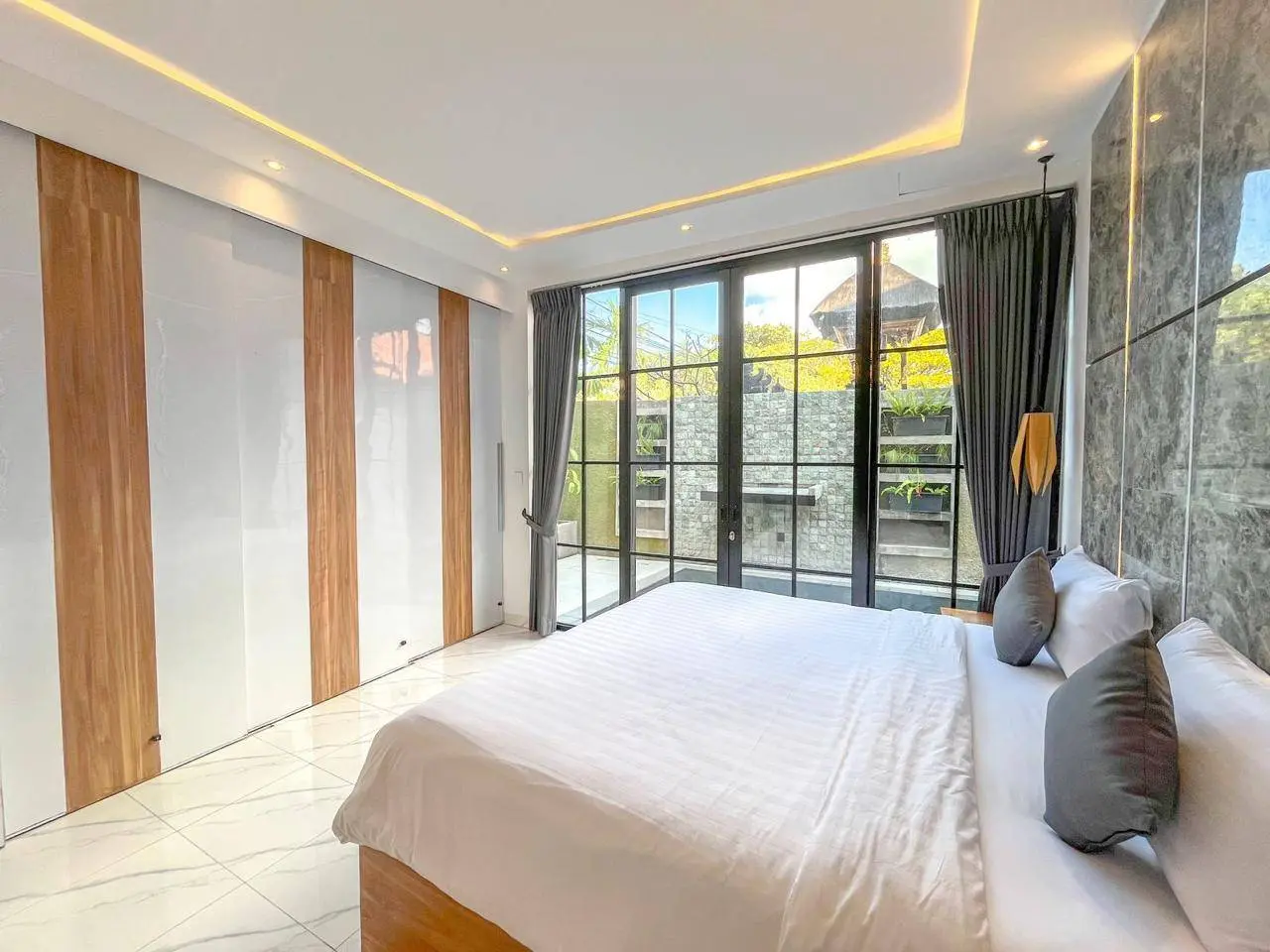 Seminyak 1-bedroom — image 3