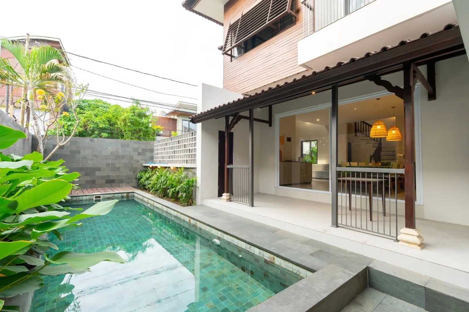 3 BEDROOM VILLA FURNISHED FOR YEARLY RENT IN UMALAS SEMER – IB69
