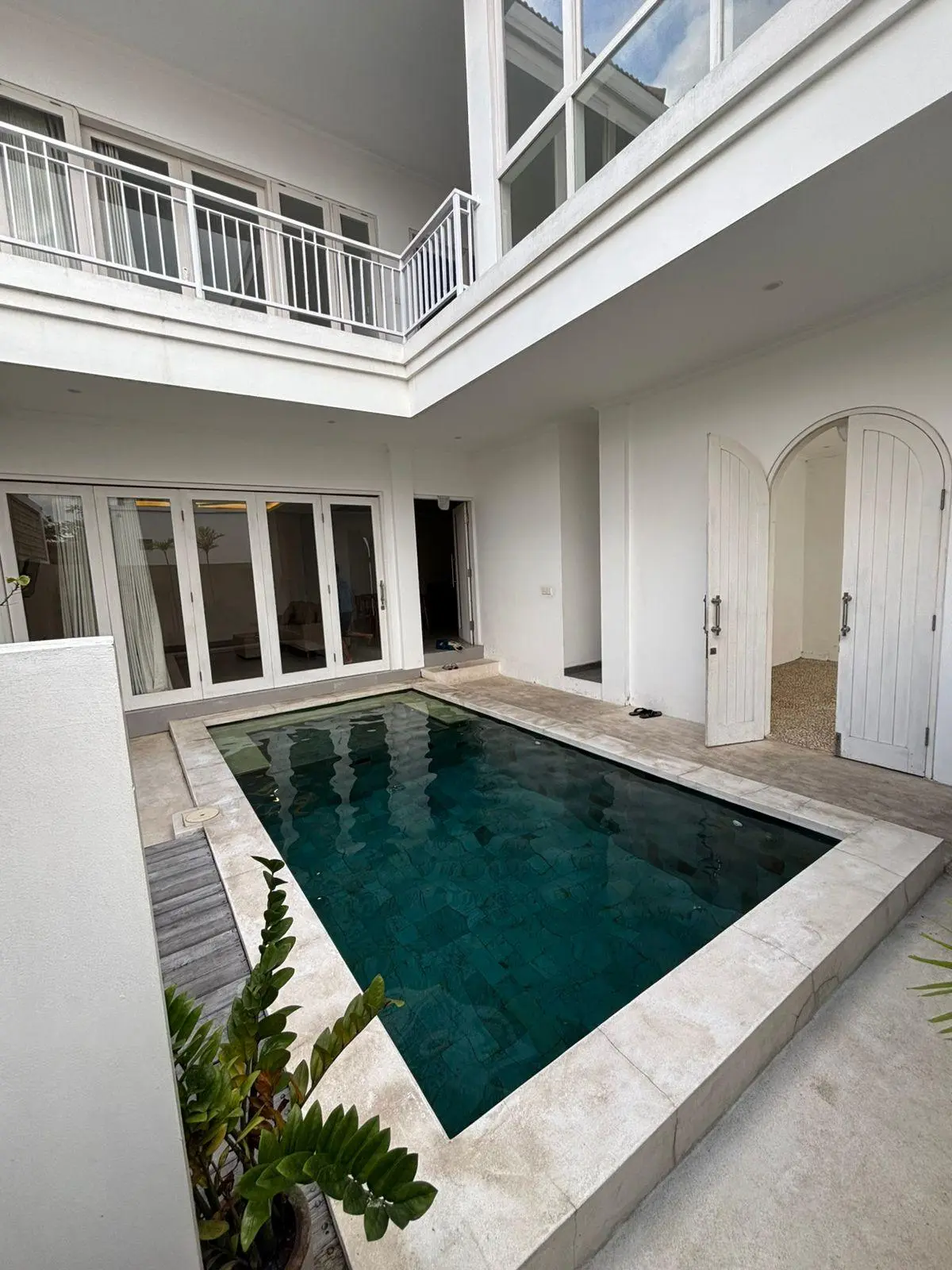 3 BEDROOM VILLA FURNISHED FOR RENT IN CEMAGI – IB67 — image 1