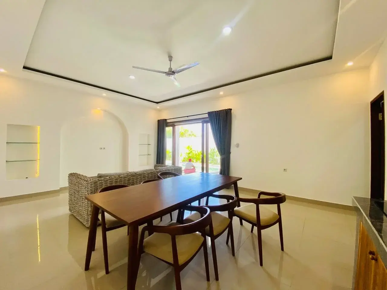 2 BEDROOM VILLA FULLY FURNISHED IN CANGGU PADONAN — image 2