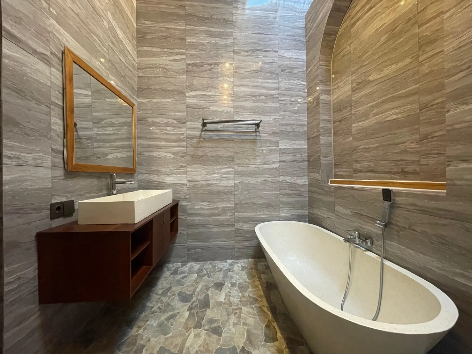 Villa For Rent 3 Bed In Dukuh Beraban Tabanan Bali SF-3604 — image 3