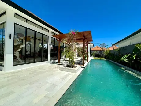 Uluwatu 3-bedroom — image 3