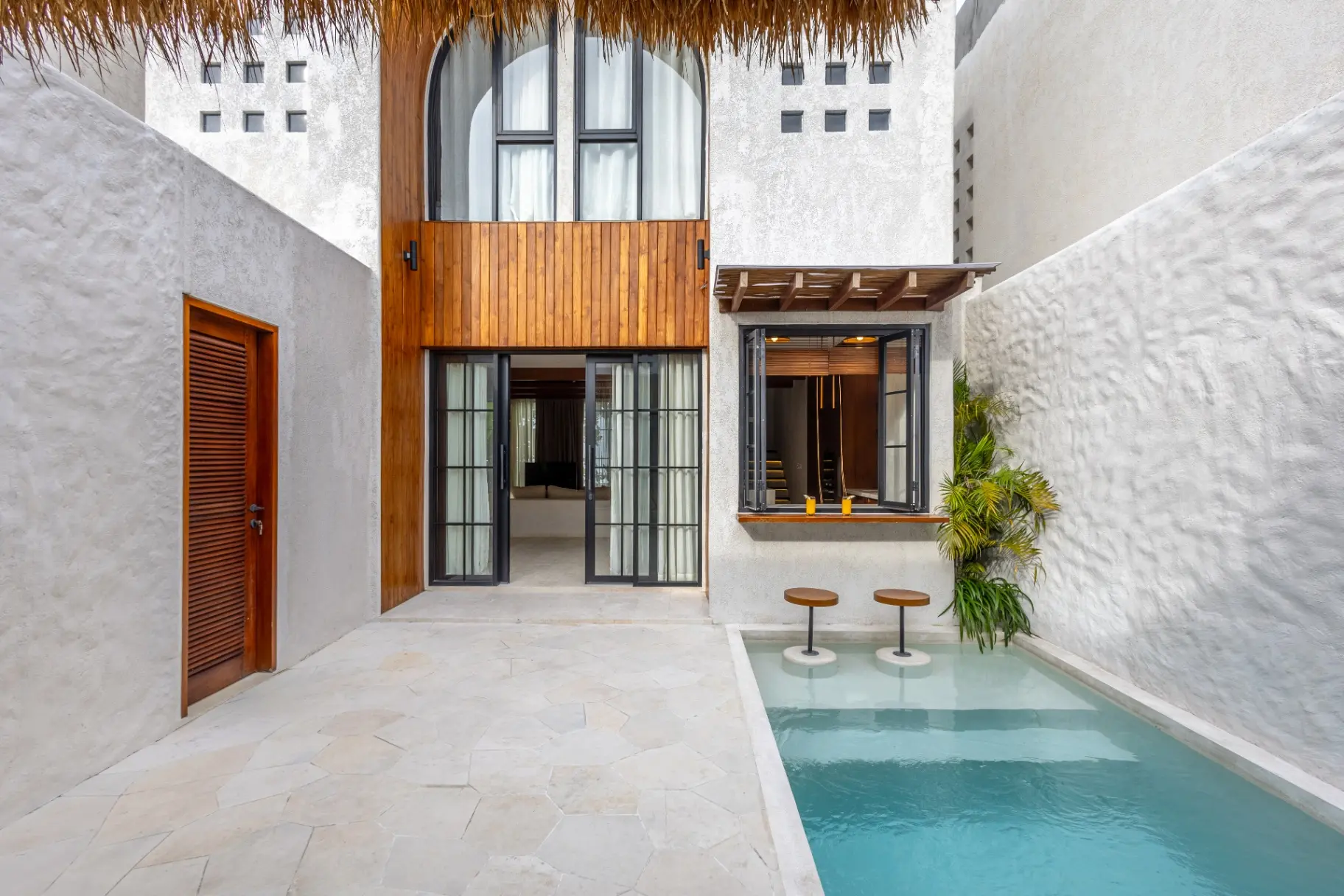 A Stylish 2-Bedroom Villa in Trendy Canggu #Villa 4 — image 2