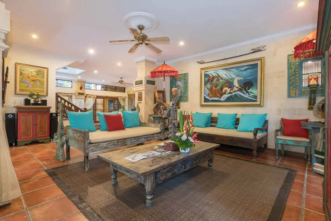 FREEHOLD - 4 Bedroom Villa Prime Location in Seminyak — image 4