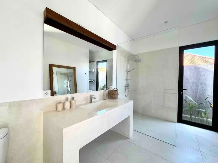 Uluwatu 3-bedroom — image 2