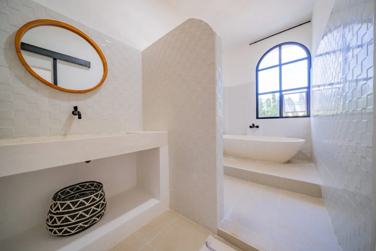 Uluwatu- balangan 2 bedroom annual rent — image 1