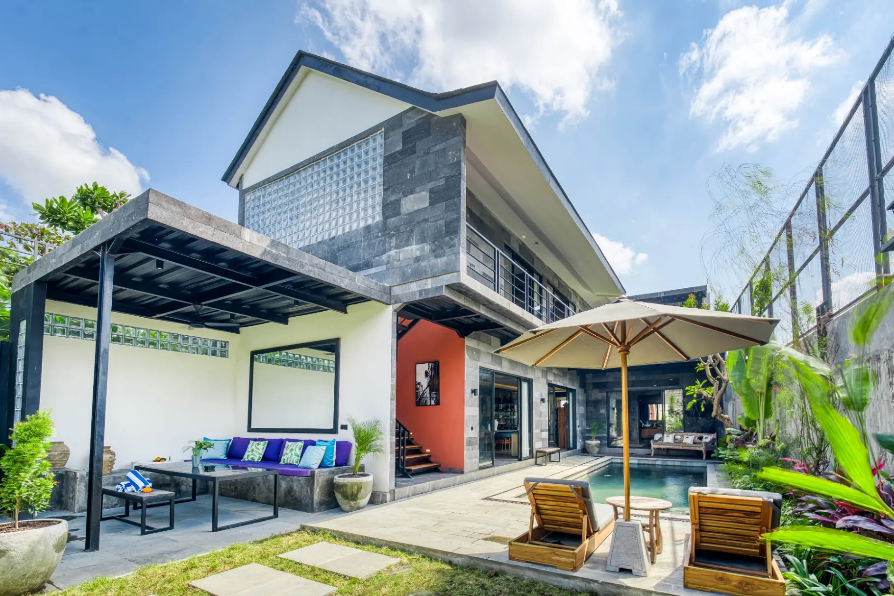 Villa Daybreak – Modern Industrial-Tropical 5 Bedroom Luxury Villa in Berawa