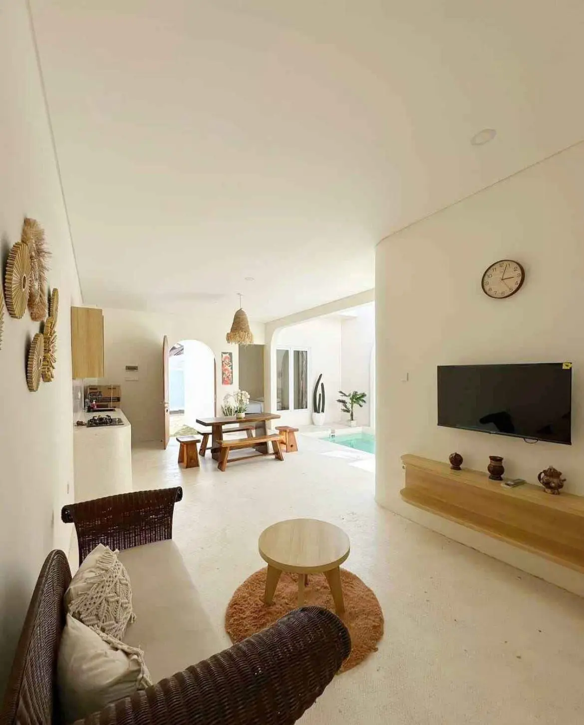 Modern Mediterranean Villa – Sanur West Side - Available November — image 3