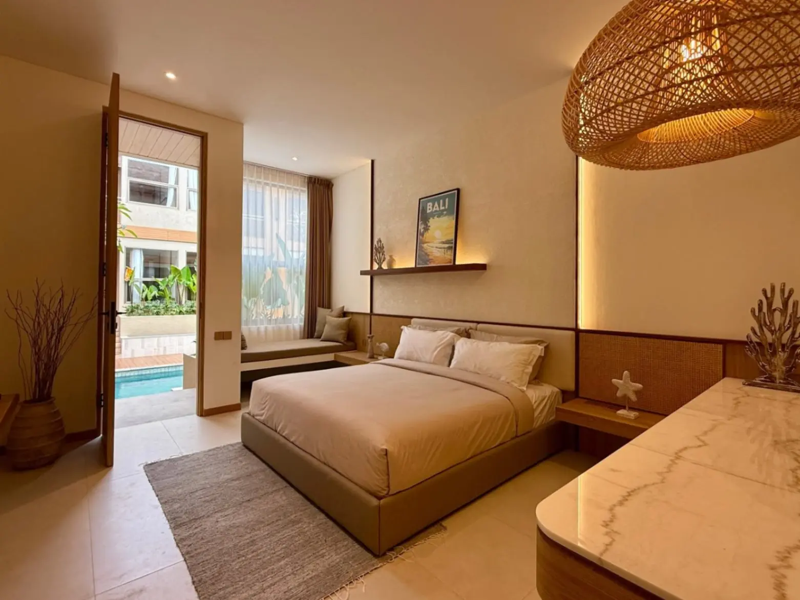 Canggu apartment type deluxe pool — image 4