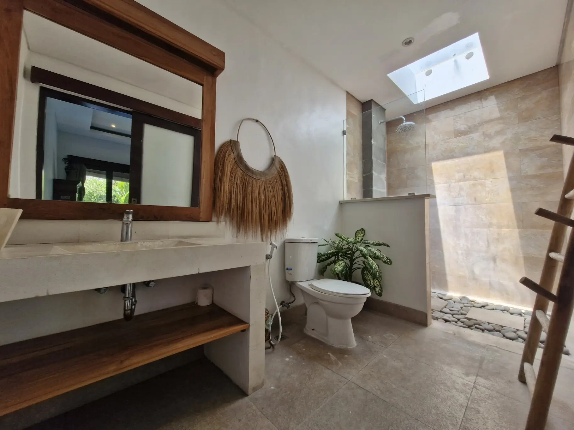 Villa canggu berawa for rent — image 2
