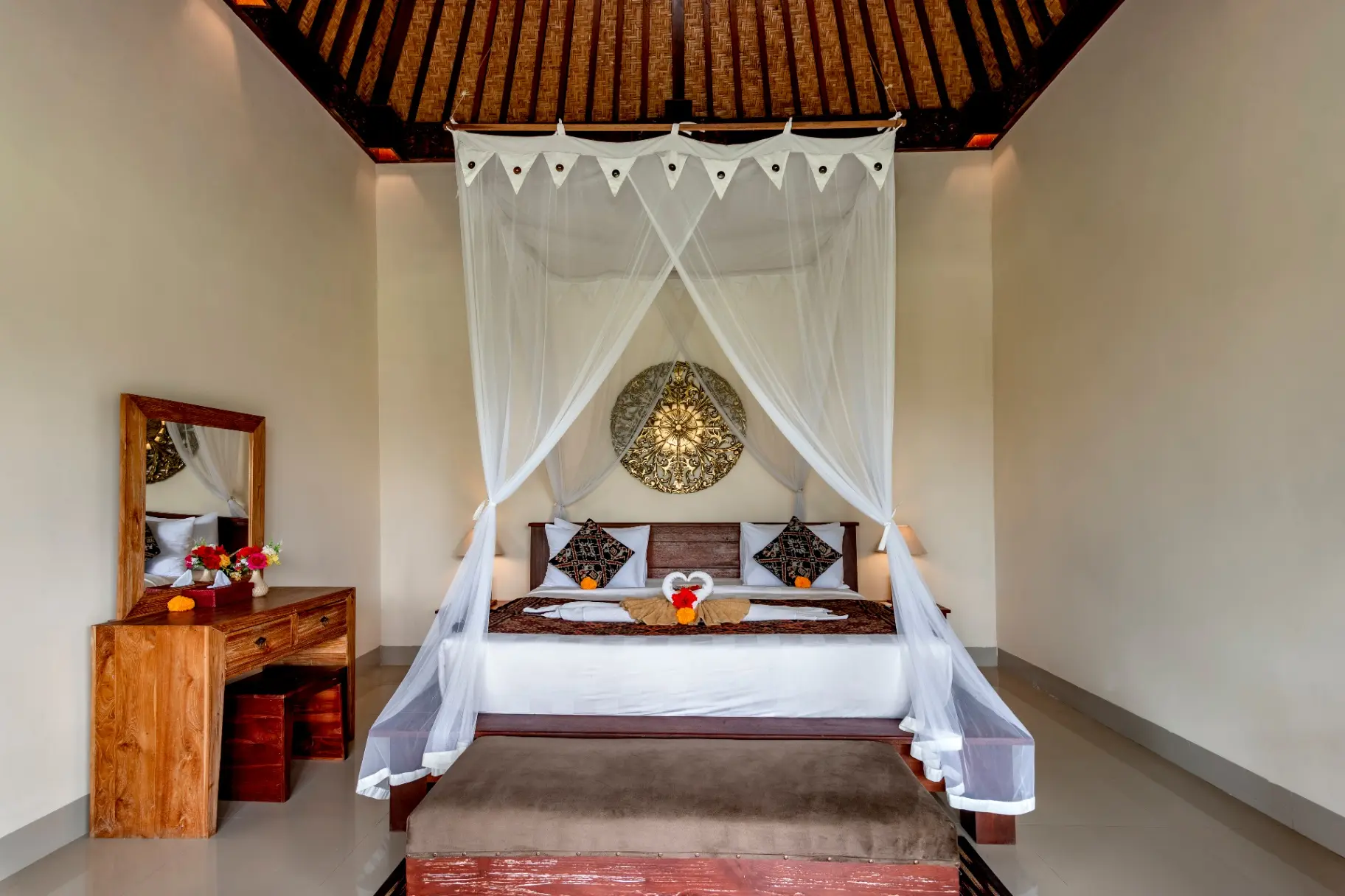 1 BEDROOM WITH KITCHEN AND BATHTUB AND RICEFIELD VIEW — image 1