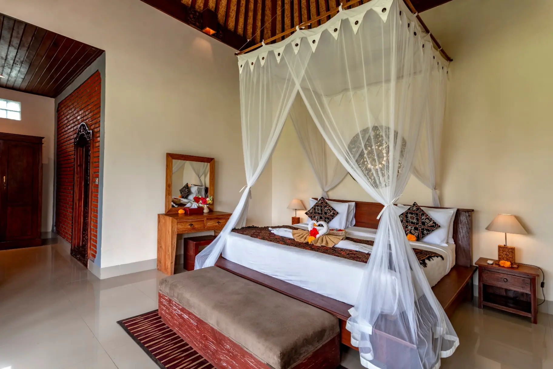 1 BEDROOM WITH KITCHEN AND BATHTUB AND RICEFIELD VIEW — image 3