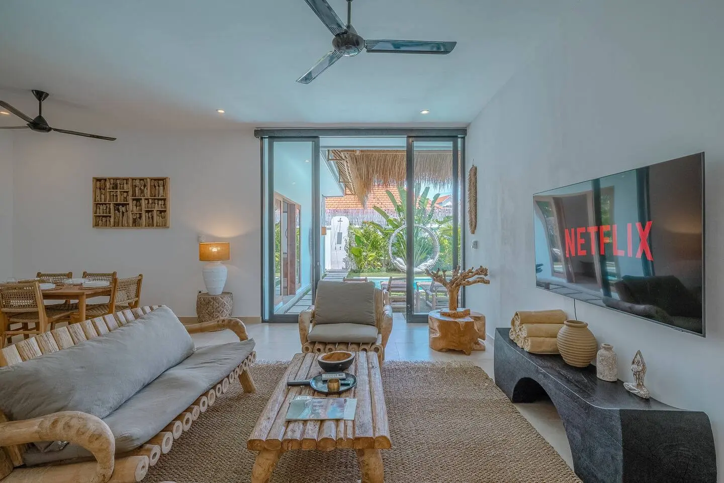 BALINESE MODERN STYLE VILLA FOR MONTHLY RENT PERERENAN - YO119 — image 3