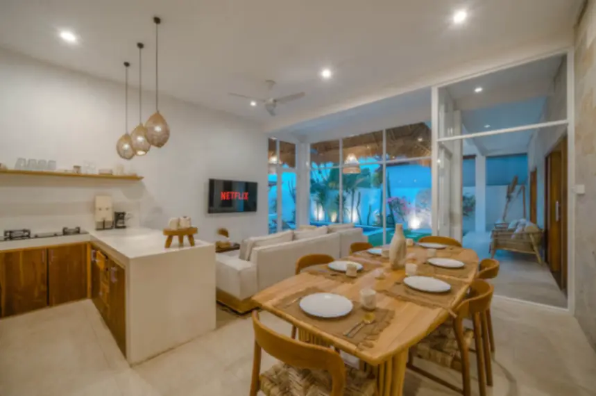 3 BEDROOMS VILLA 5 MINUTES TO ECHO BEACH - YO148 — image 4