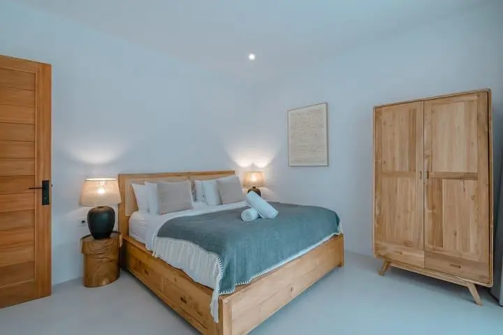 Pererenan 3-bedroom — image 1