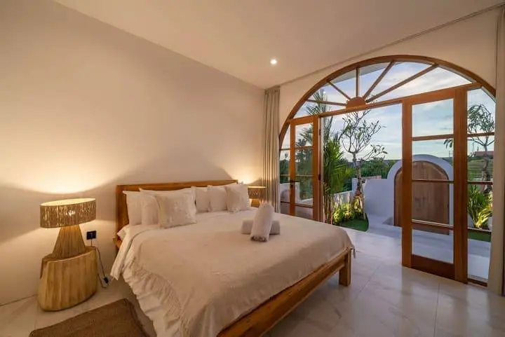 Pererenan 3-bedroom — image 3