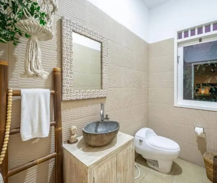 Villa For Rent 3 Bed In Berawa Tibubeneng Bali AK-3612 — image 4