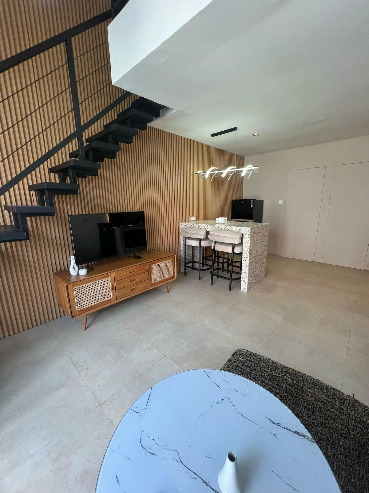STYLISH LOFT TUMBAK BAYUH — image 3