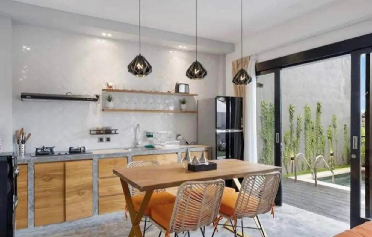 Modern 2-story fully enclosed fully furnished villa for rent in Canggu! ✨ — image 1