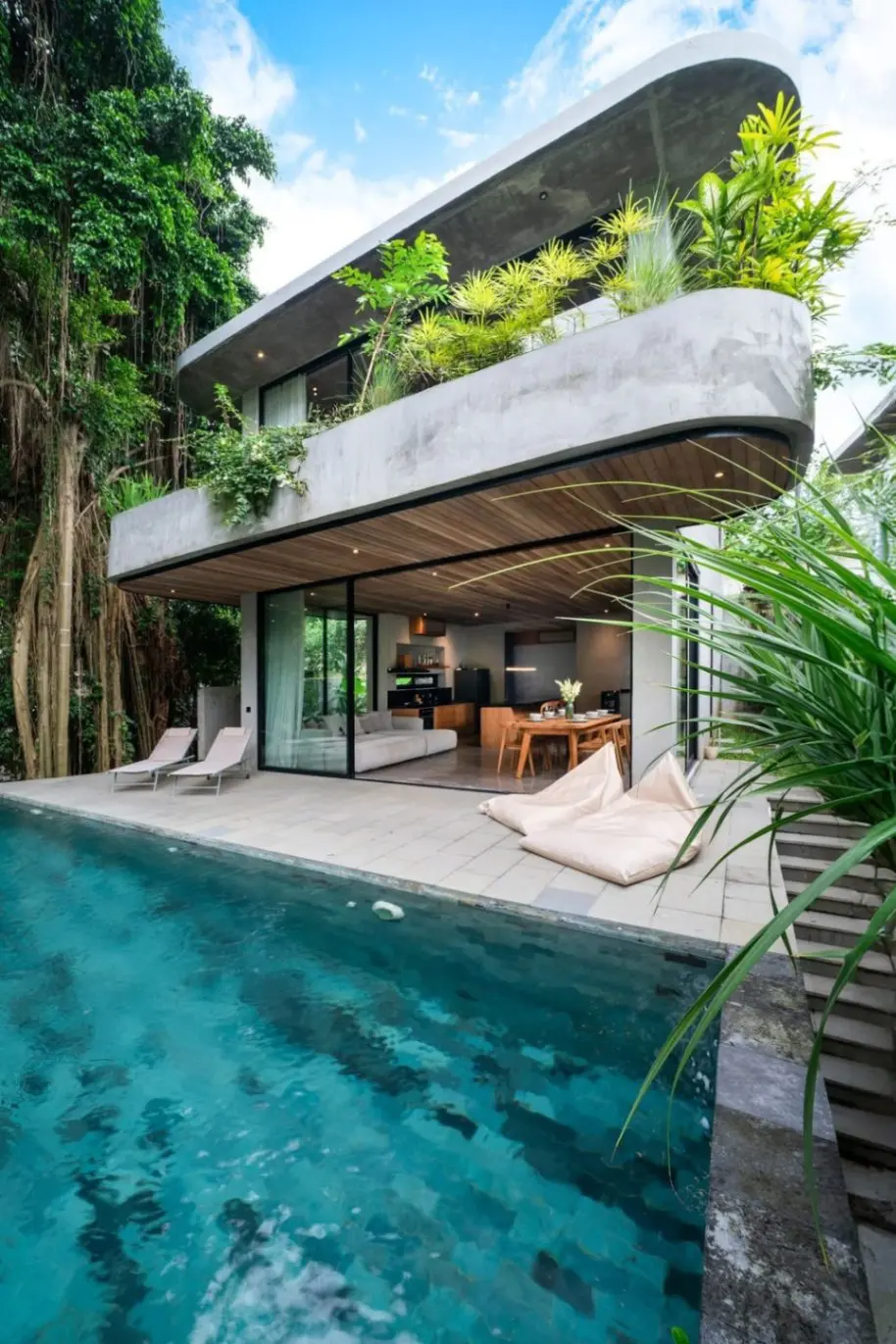 Tumbak bayuh 3-bedroom — image 1