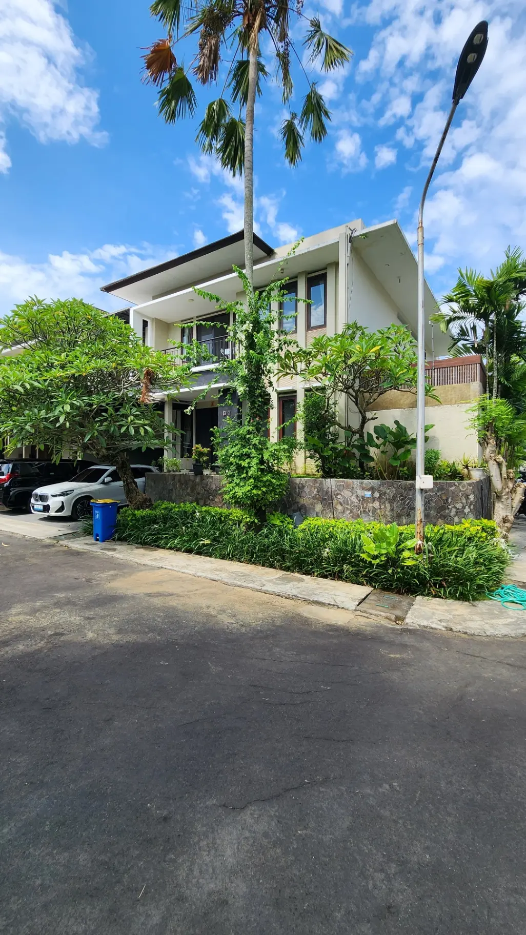 DO 24 - VILLA FOR SALE IN KUTA BALI — image 1
