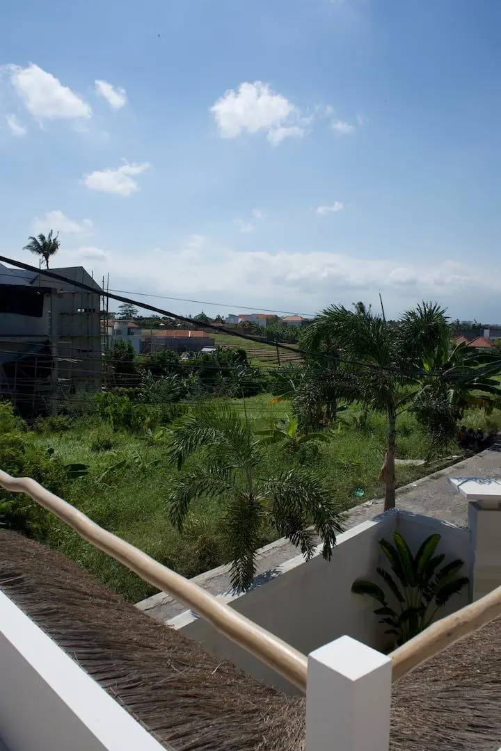 Pererenan one bedroom — image 2