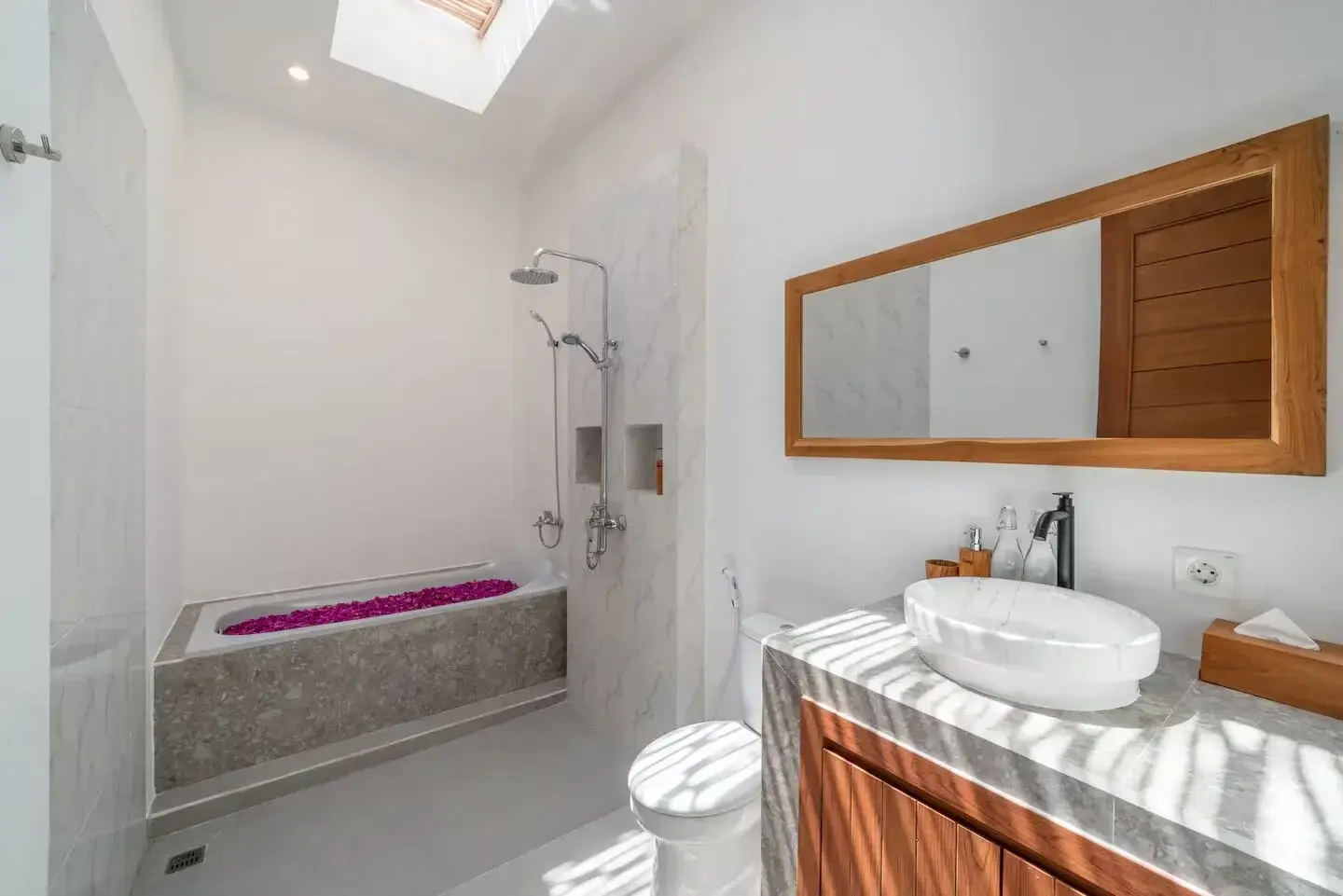3 BEDROOMS VILLA IN SEMPOL — image 3