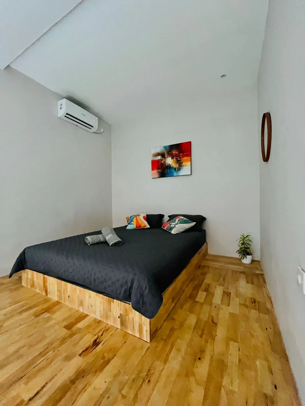 Cute mezzanine room in Kerobokan — image 2