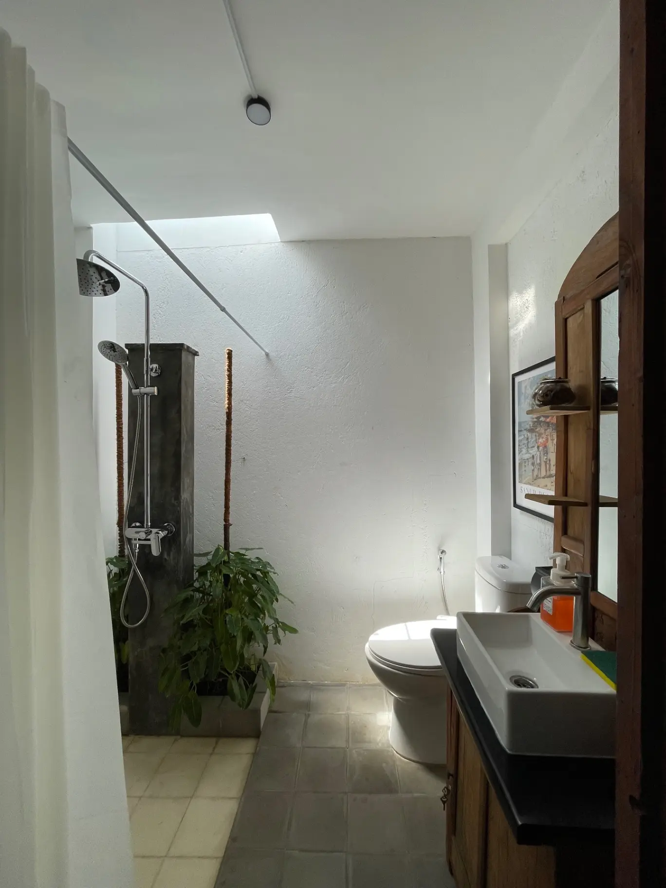 Rustic Wooden Villa by Rice Fields- Near Sanur — image 3