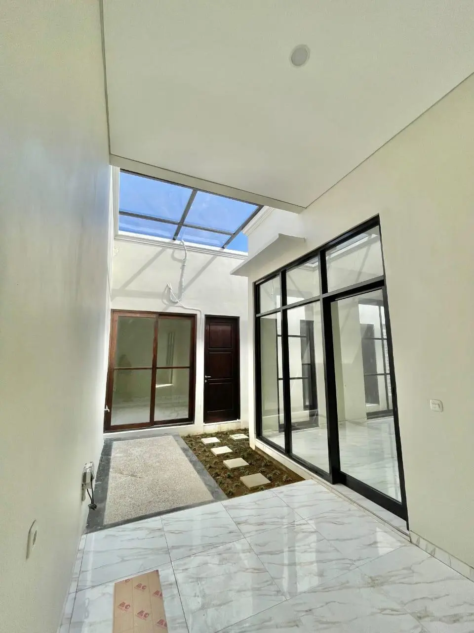 3BR Unfurnished House with Pool At Teuku Umar Denpasar near Kerobokan — image 3