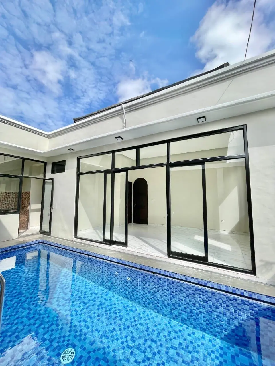 3BR Unfurnished House with Pool At Teuku Umar Denpasar near Kerobokan