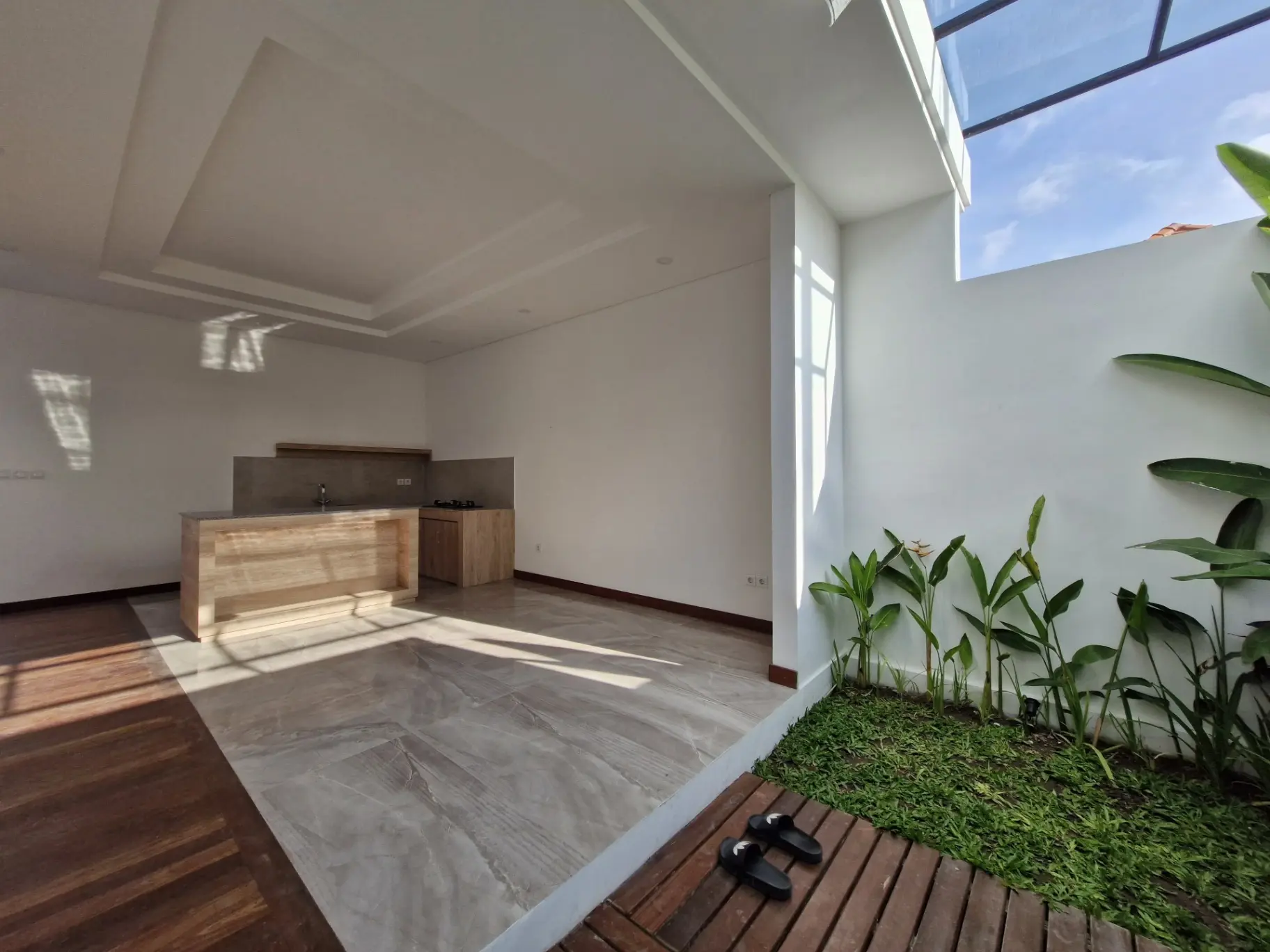 BRAND NEW TWO BEDROOMS VILLA IN KEROBOKAN!! — image 3