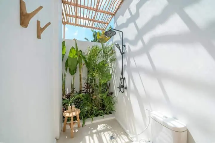 Canggu 3-bedroom — image 1