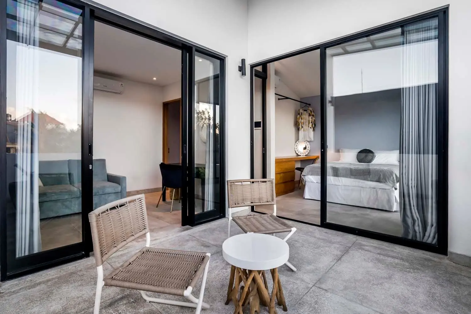 Mr. & Mrs. W Pererenan - Modern 2BD w/ Pool 7 mins to Pererenan Beach — image 3