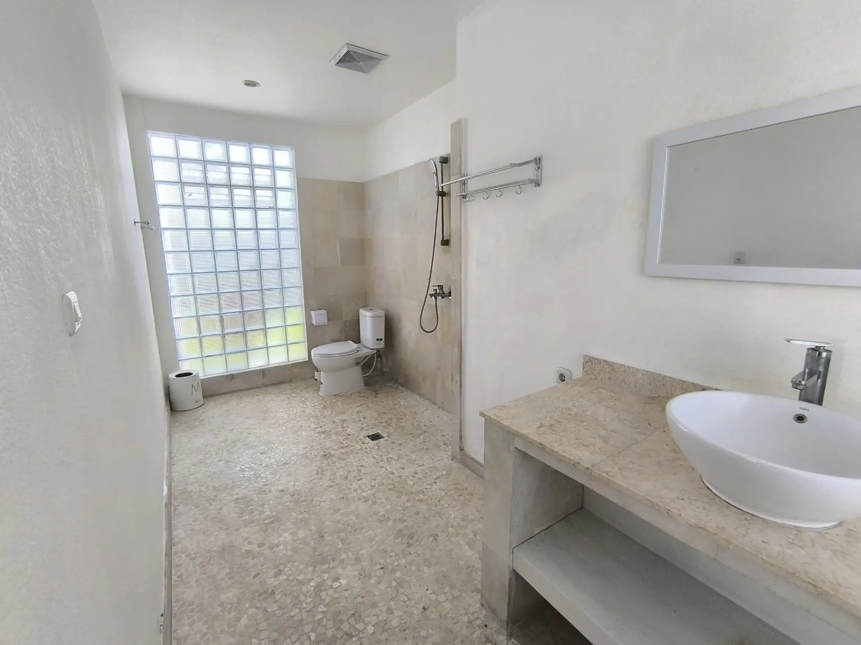 Villa for rent benoa nusa dua — image 1