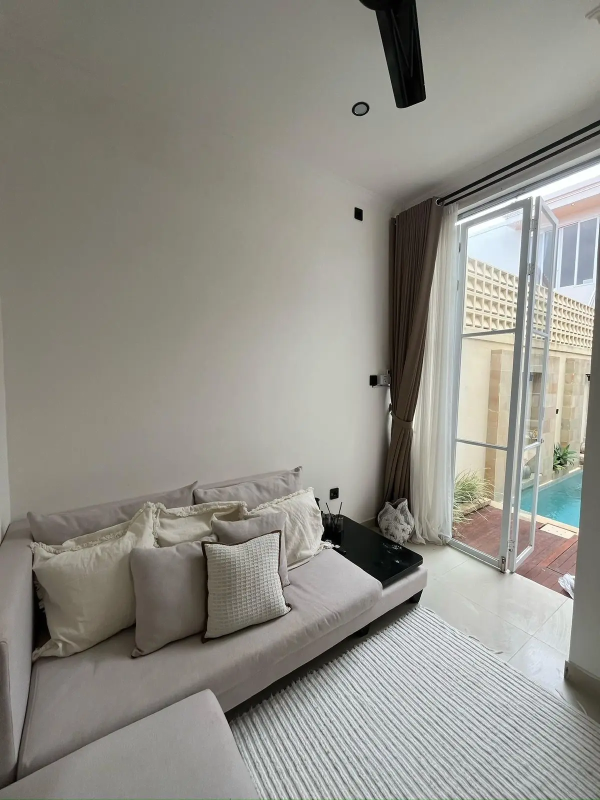 Modern 3-Bedroom Villa for Monthly Rent – Canggu — image 1
