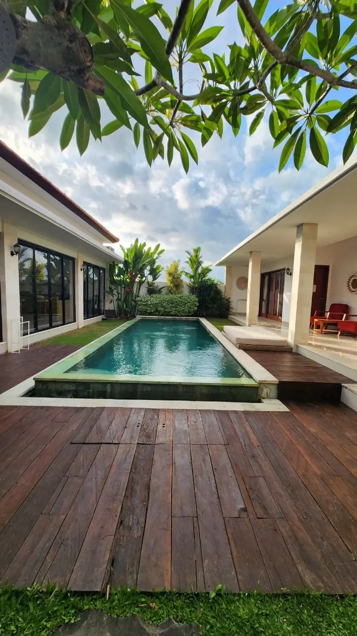 VILLA LIVA — image 1