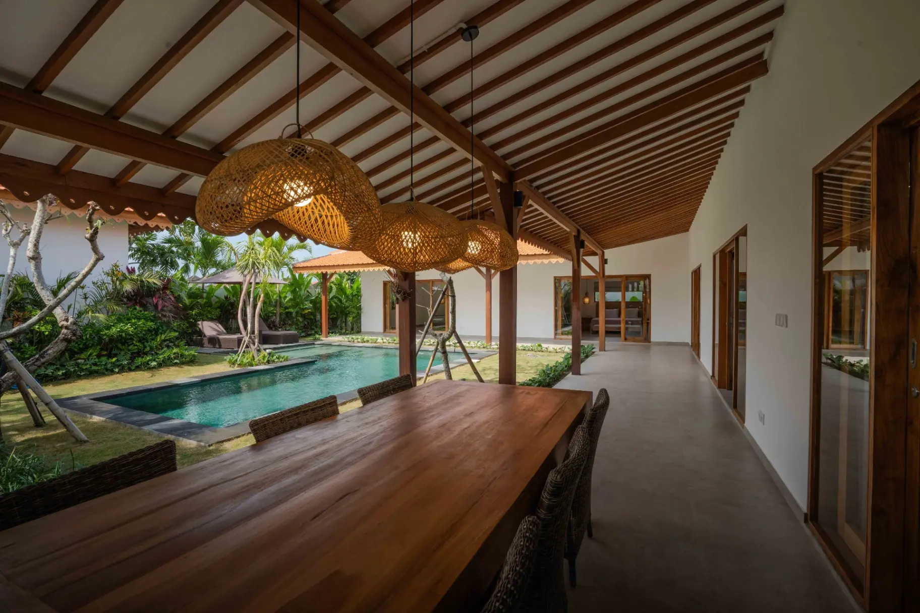 Villa Munggu – Brand New Joglo Style Villa with Modern Interior in Munggu!! — image 2