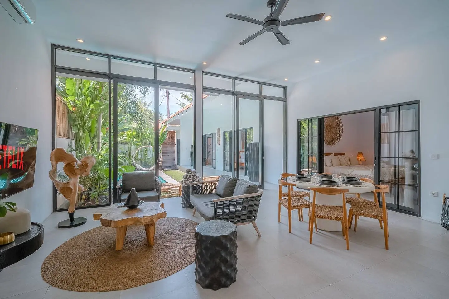 3 Bedrooms Villa in Pererenan — image 2