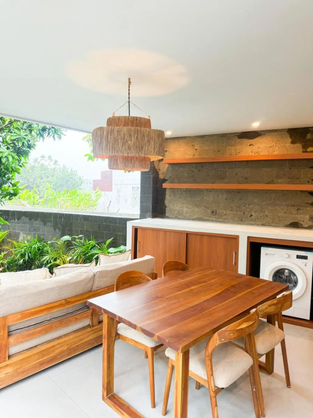 DO 52 - Villa for Sale in Canggu Bali — image 2